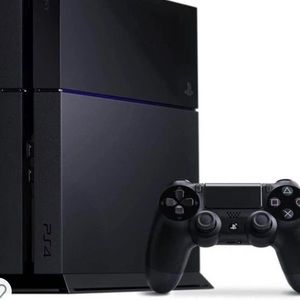 Sony PlayStation 4 Console in Black 500GB